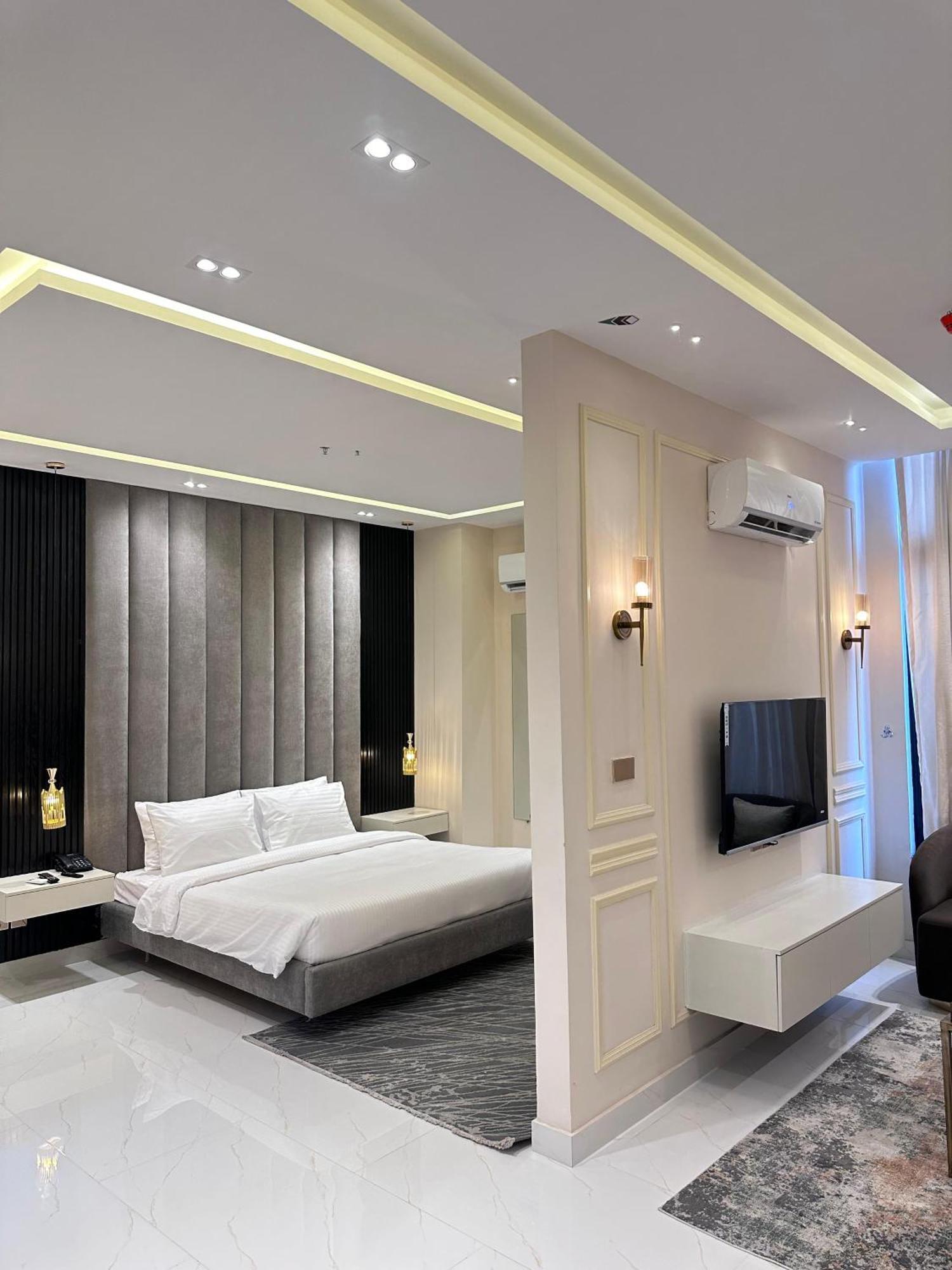 Pavilion Suites - Premium Aparthotel In Bahria Town Rawalpindi Dış mekan fotoğraf