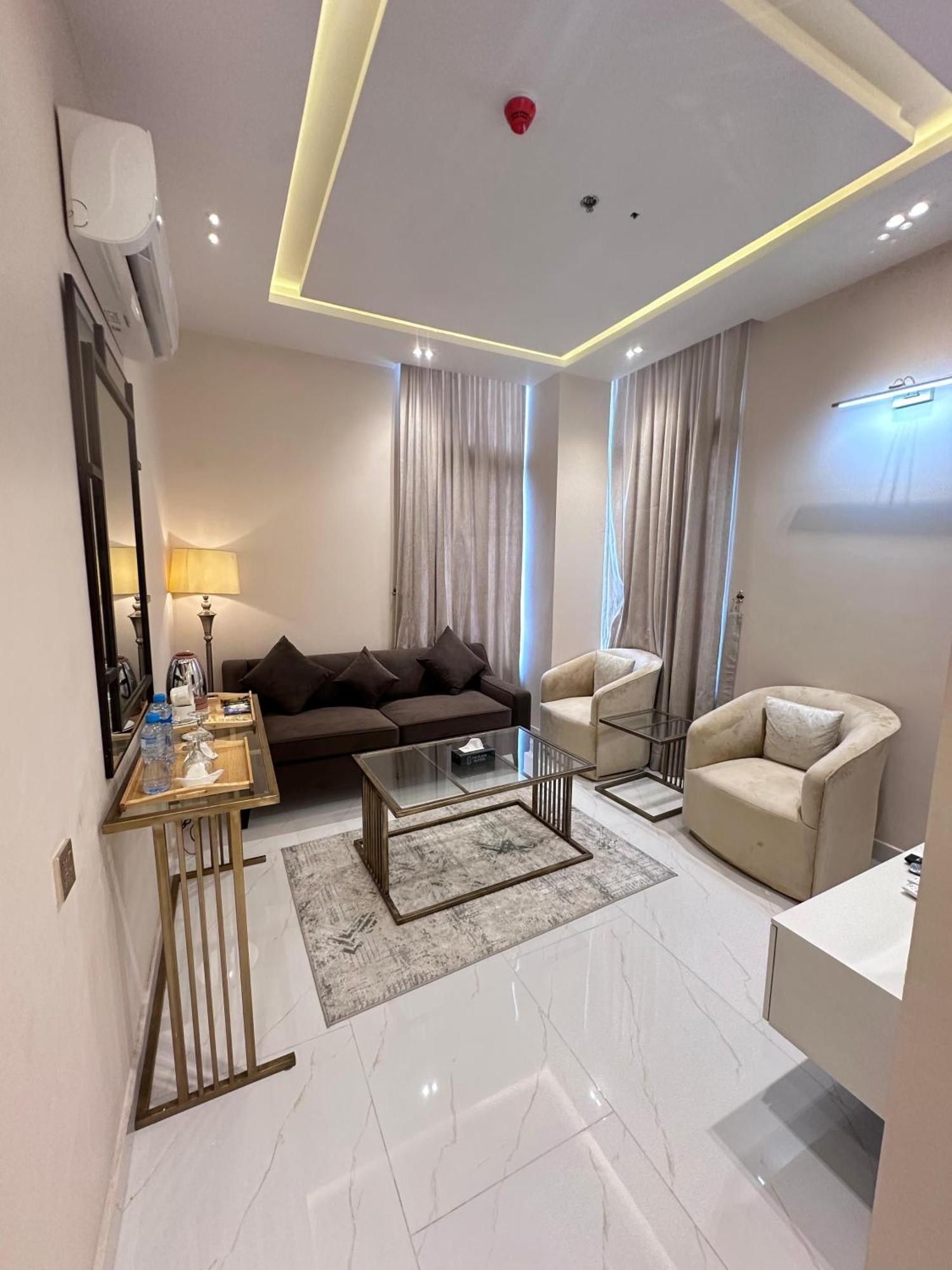Pavilion Suites - Premium Aparthotel In Bahria Town Rawalpindi Dış mekan fotoğraf