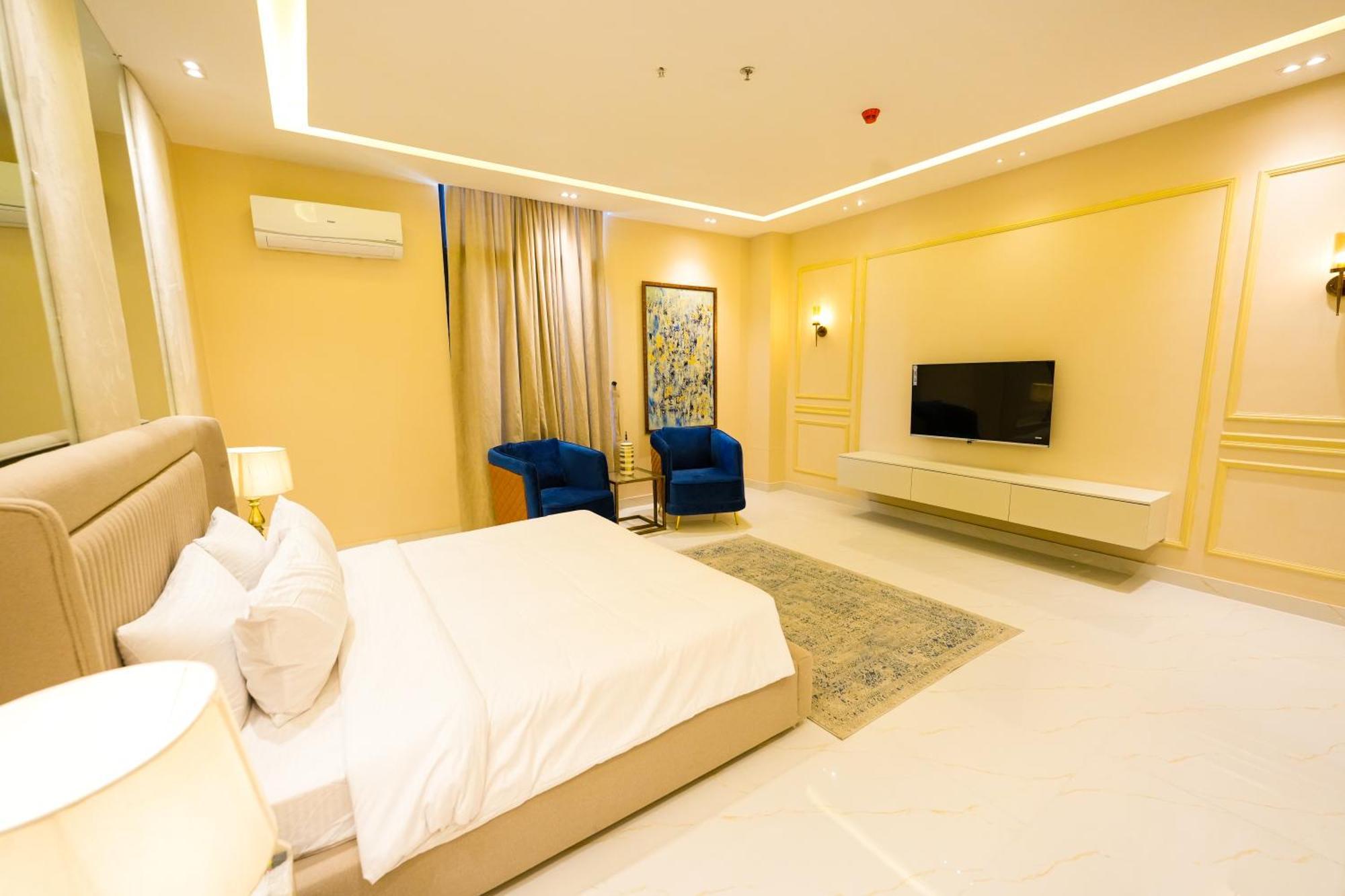Pavilion Suites - Premium Aparthotel In Bahria Town Rawalpindi Dış mekan fotoğraf