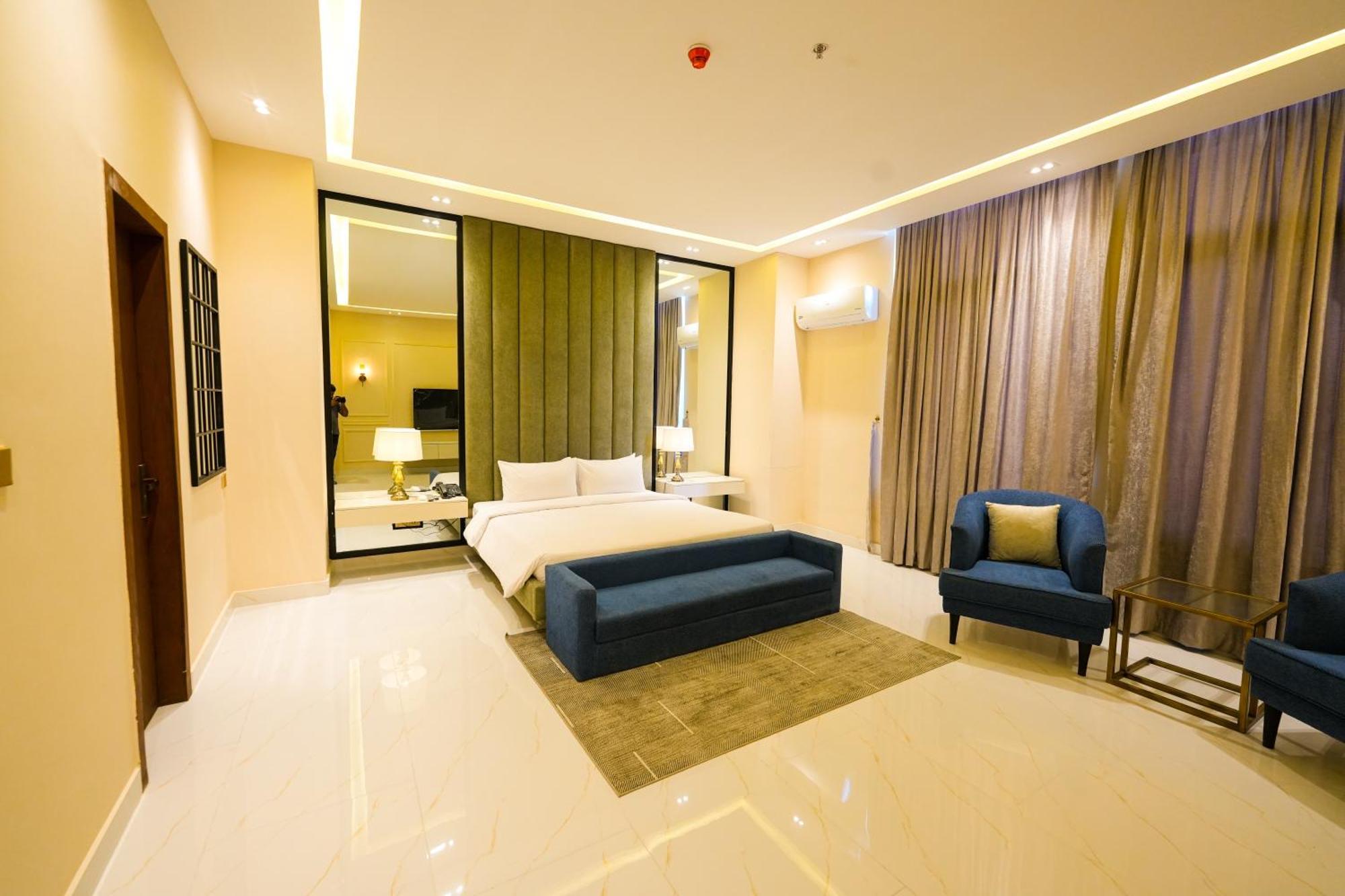 Pavilion Suites - Premium Aparthotel In Bahria Town Rawalpindi Dış mekan fotoğraf