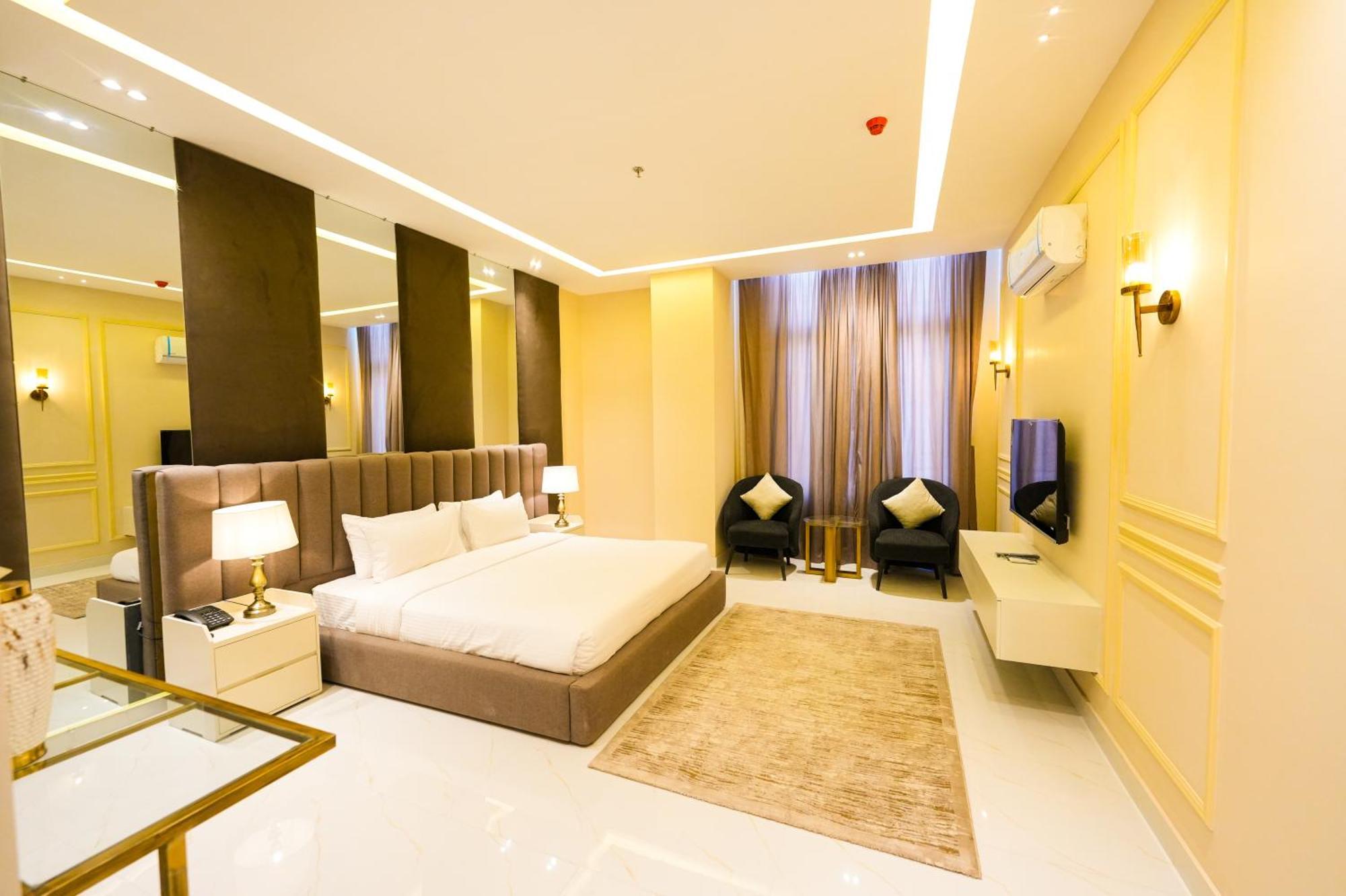 Pavilion Suites - Premium Aparthotel In Bahria Town Rawalpindi Dış mekan fotoğraf
