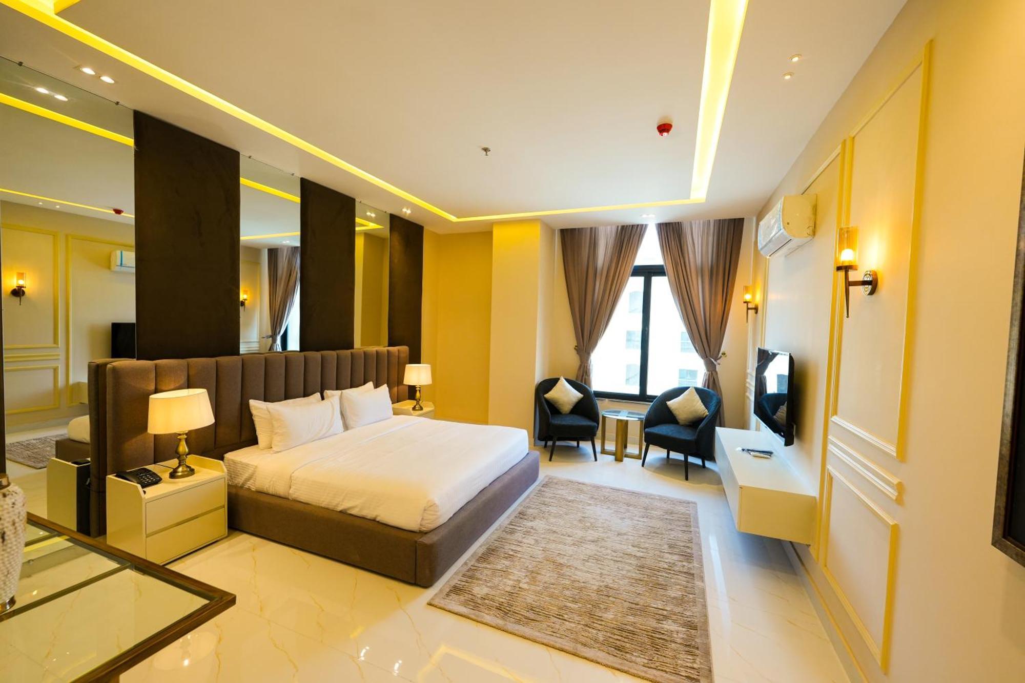 Pavilion Suites - Premium Aparthotel In Bahria Town Rawalpindi Dış mekan fotoğraf