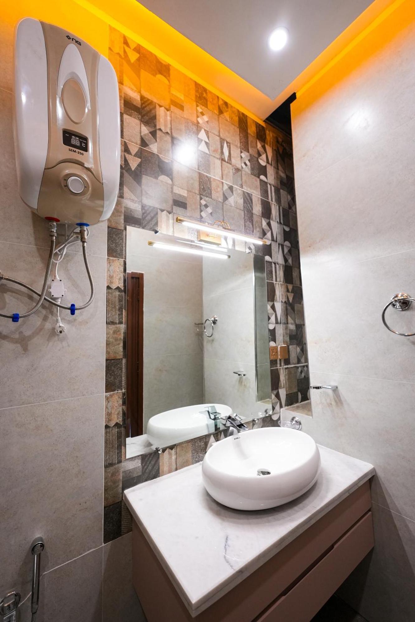 Pavilion Suites - Premium Aparthotel In Bahria Town Rawalpindi Dış mekan fotoğraf