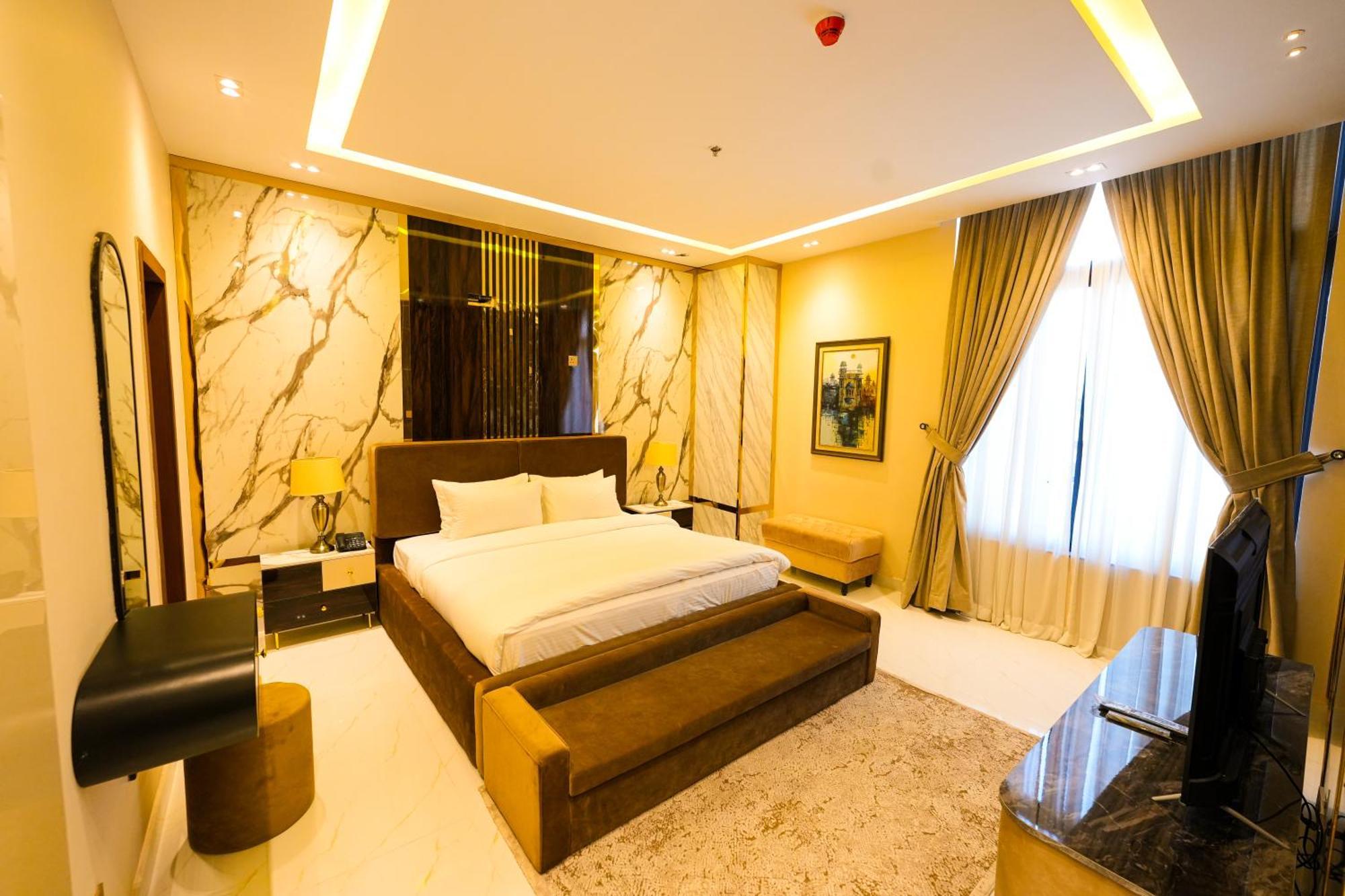 Pavilion Suites - Premium Aparthotel In Bahria Town Rawalpindi Dış mekan fotoğraf