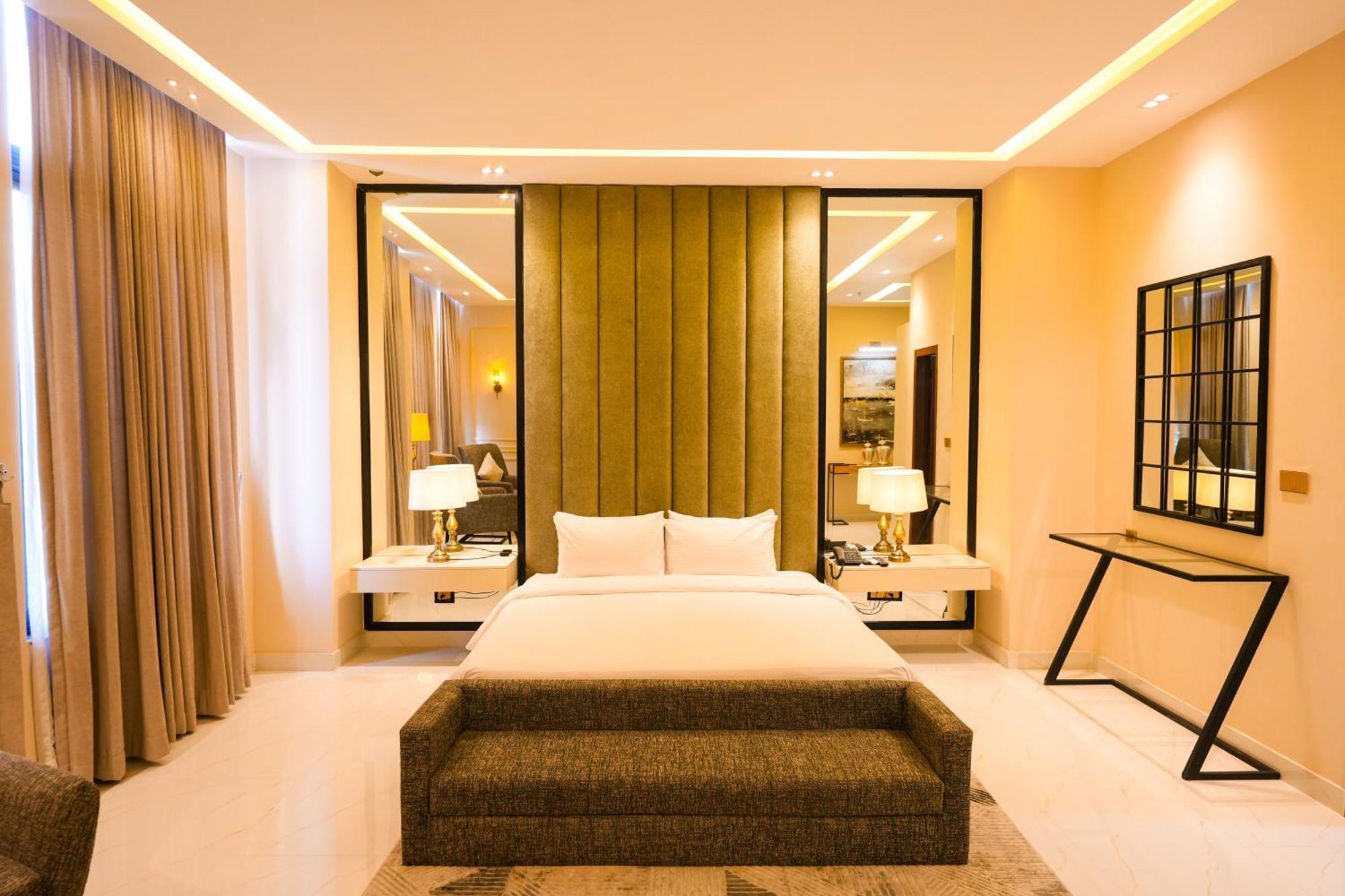Pavilion Suites - Premium Aparthotel In Bahria Town Rawalpindi Dış mekan fotoğraf